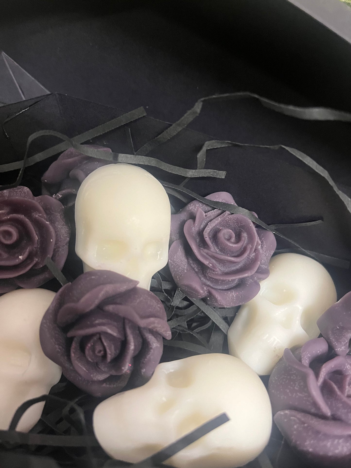 Skulls & Roses Coffin Wax Melts Velvet Rose & Oud